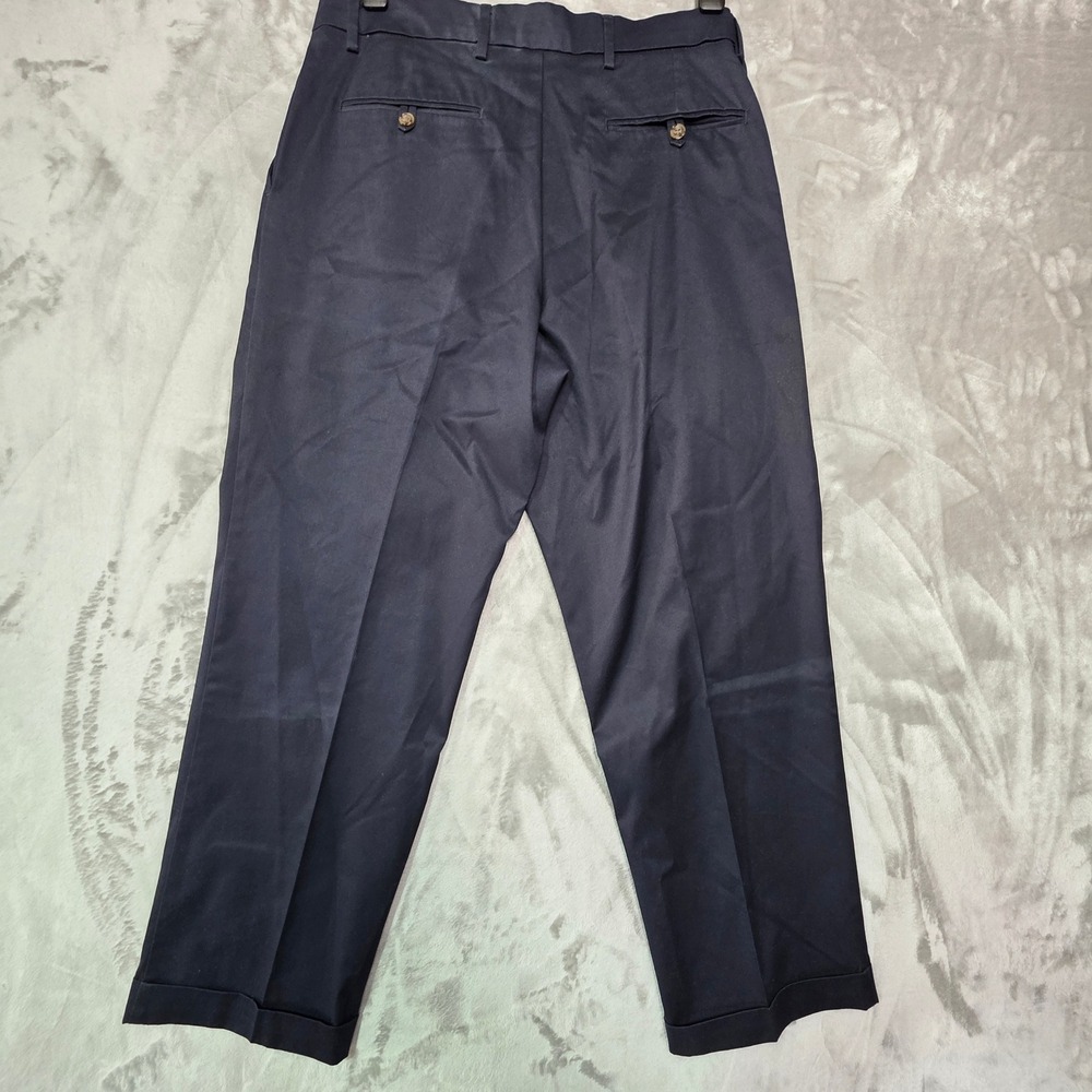 Dockers Men Navy Blue Iron Free Khaki D3 Classic Fit Pleated Cuffed Pants 34x30 - Picture 3 of 7